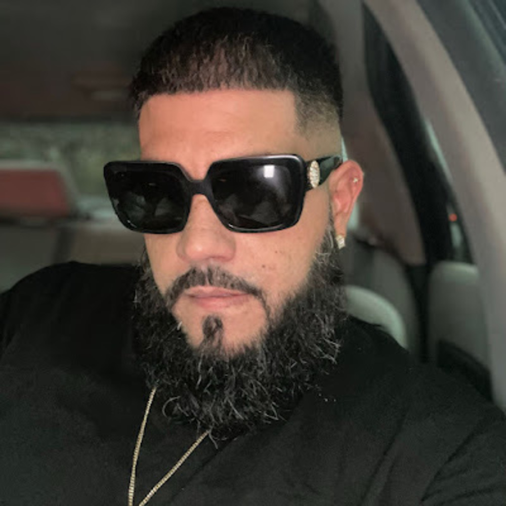 Meet your Posher, Nelson